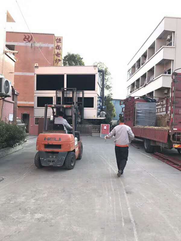 3 Tons of Induction Melting Furnace with Closed Cooling Tower